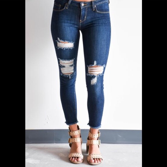 just black frayed hem jeans